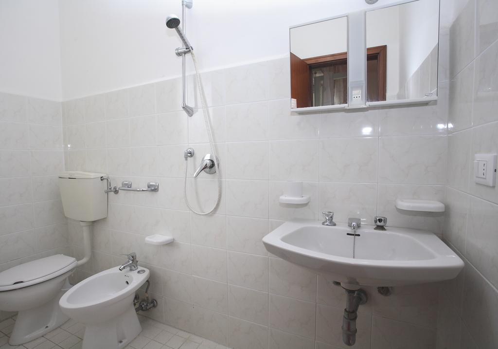 Residence Stella Polare Bibione Habitación foto