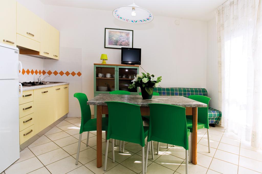 Residence Stella Polare Bibione Habitación foto