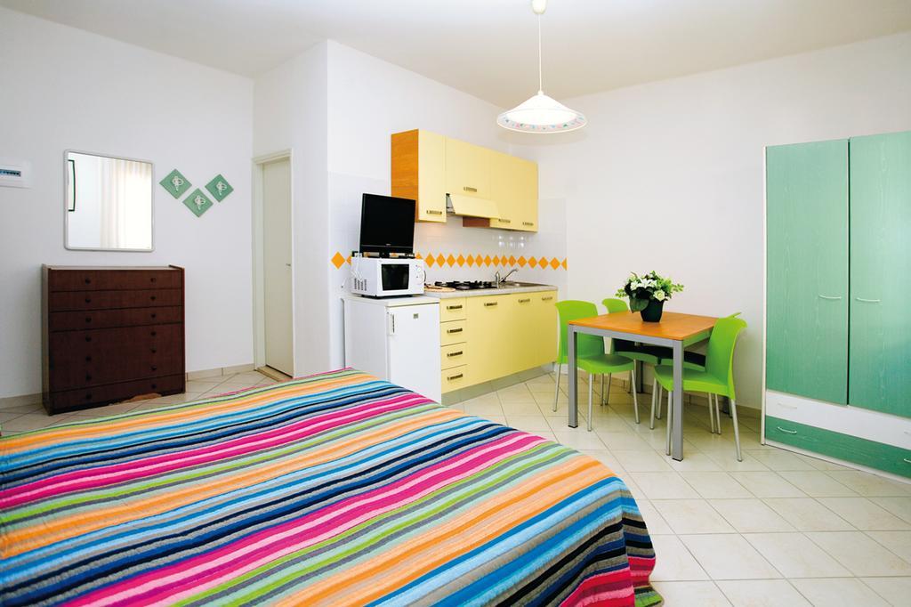 Residence Stella Polare Bibione Habitación foto